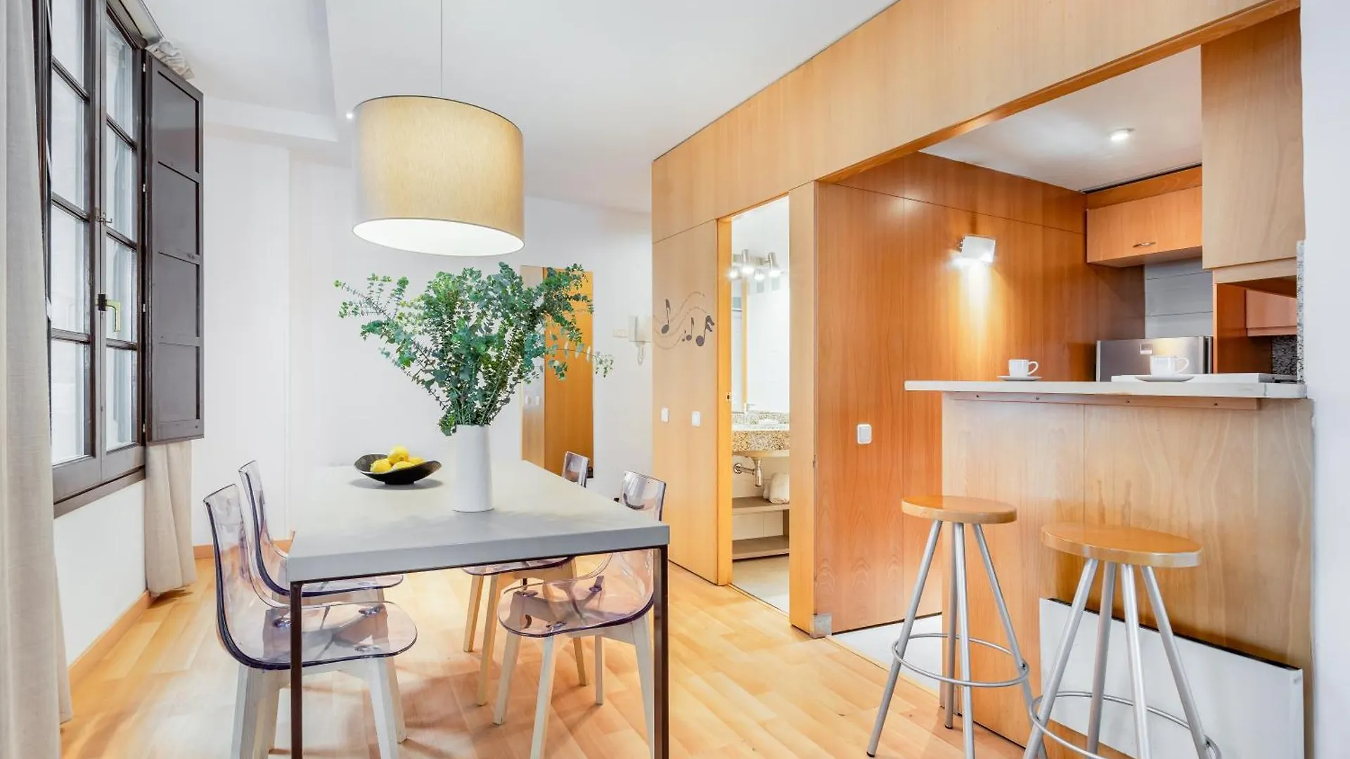 Aspasios Plaza Real Apartments Barcelona