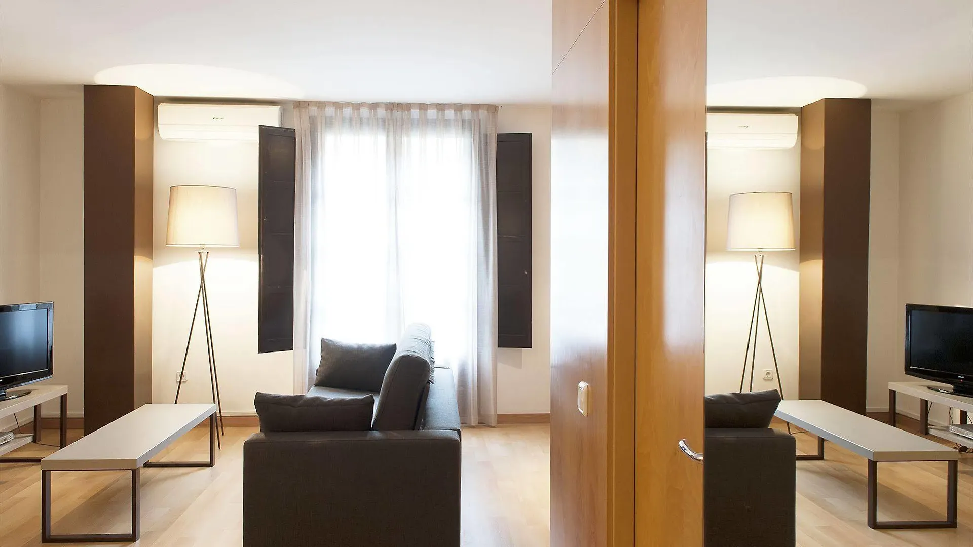 Aspasios Plaza Real Apartments Barcelona