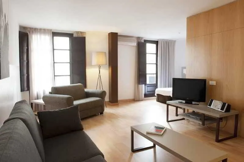 Aspasios Plaza Real Apartments Barcelona 0*,