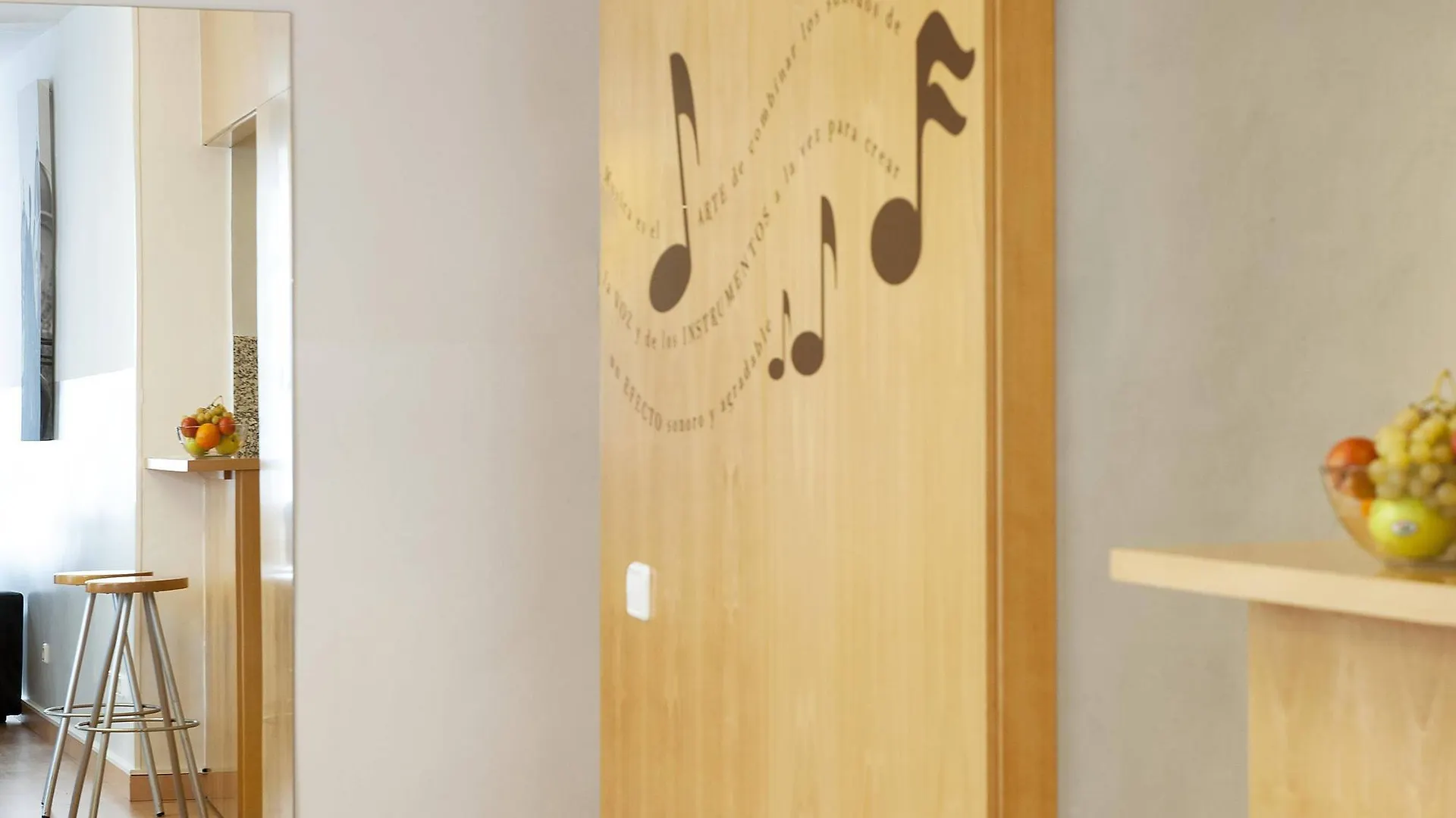 Aspasios Plaza Real Apartments Barcelona 0*,  Španělsko
